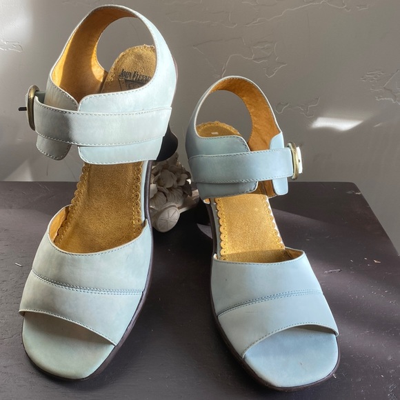 like NEW womens size 11 John Fluevog Sandals Friends are made for Life Size 11 - Picture 2 of 16